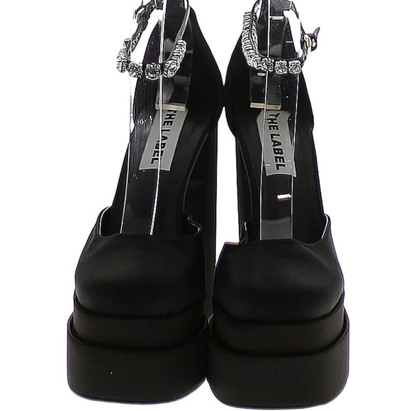 Size 6 Platform “The Label” heels - Picture 2 of 2